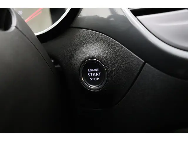 Opel Crossland 1.2 Turbo Level 4 Ultimate 2023 Benzine 28