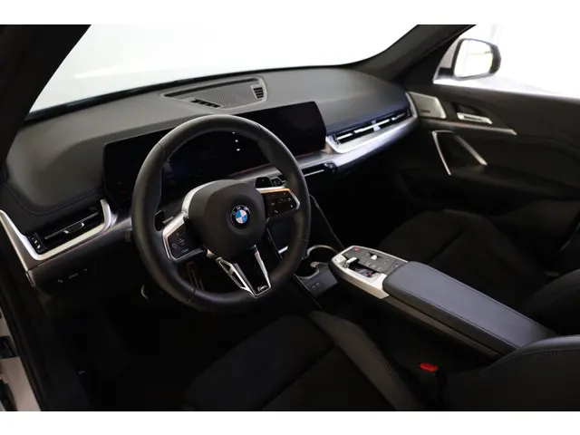 BMW X1 sDrive20i 2025 Benzine 7