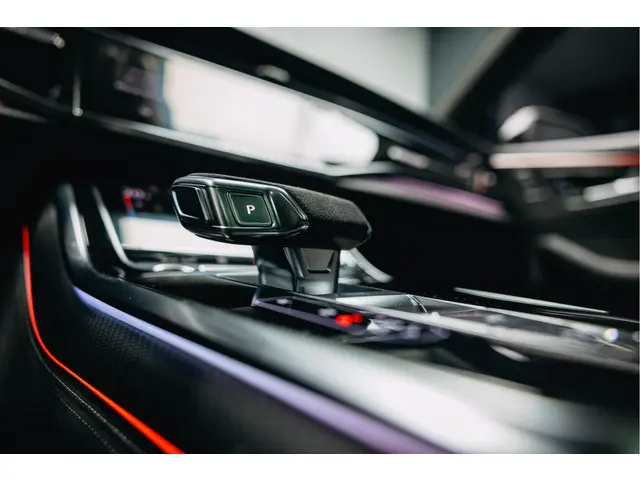 Audi RSQ8 4.0 TFSI quattro 2021 Hybride Benzine 33