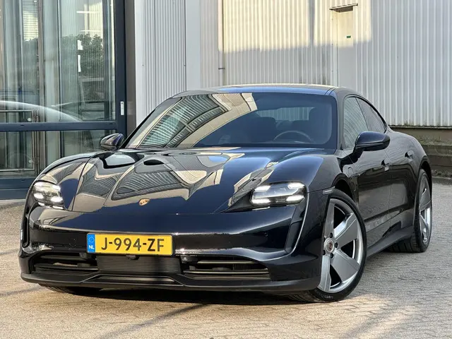 Porsche Taycan 4S Performance 84 kWh 2020 Elektrisch 58