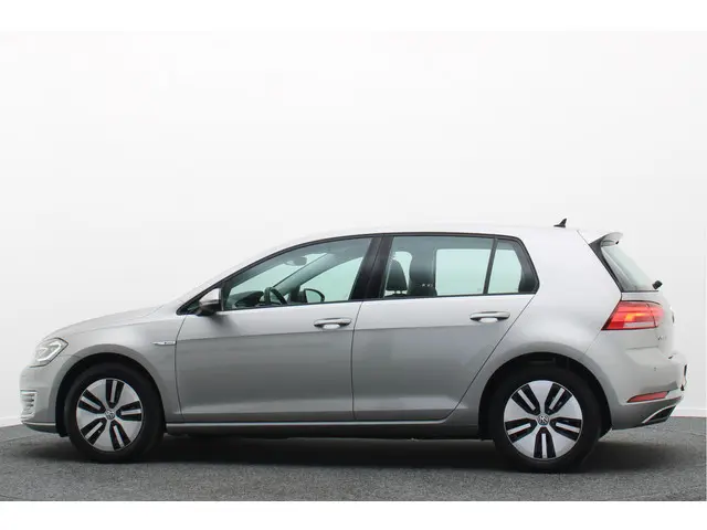 Volkswagen e-Golf E-DITION 2020 Elektrisch 16