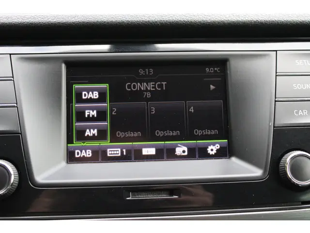 Škoda Fabia 1.2 TSI JOY zeer nette staat 2016 Benzine 26