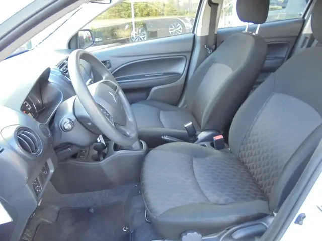 Mitsubishi Space Star 1.2 Cool+ 2021 Benzine 8