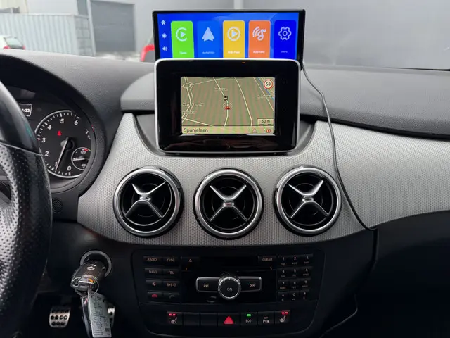 Mercedes-Benz B-Klasse 180 Prestige 2014 Benzine 24