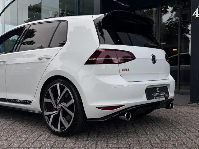 Volkswagen Golf 2.0 TSI GTI Clubsport 2016 Benzine 14