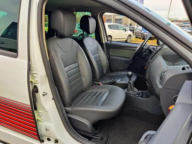 Dacia Duster 1.2 TCe 4x2 Prestige 2016 Benzine 15