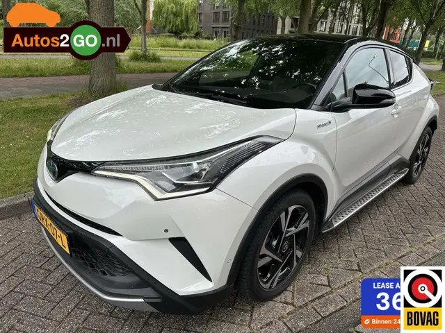 Toyota C-HR 1.8 Hybrid Executive 2018 Hybride Benzine 1