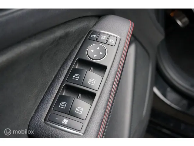 Mercedes-Benz A-Klasse 180 Prestige 2015 Benzine 9