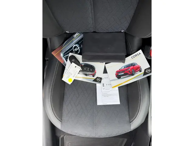 Opel Corsa-e Elegance 50 kWh (SOH 95,3%) 2021 Elektrisch 33