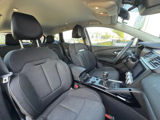 Renault Kadjar 1.3 TCe Zen / NAP / 1e Eigenaar ! 2021 Benzine 9