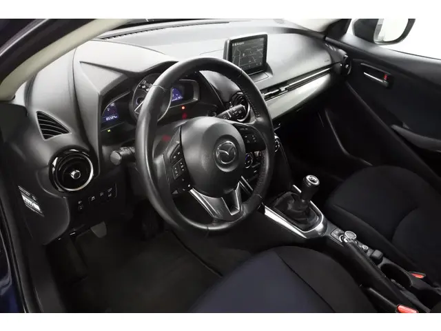 Mazda 2 1.5 90pk Nakama 2016 Benzine 12