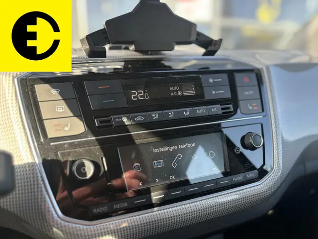 Volkswagen e-up! | Stoelverwarming | Camera 2020 Elektrisch 25