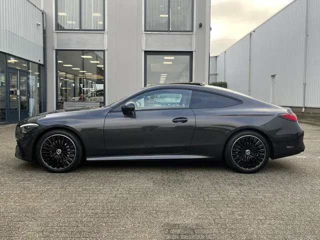 Mercedes-Benz CLE Coupé 200 AMG Line 2024 Benzine 30