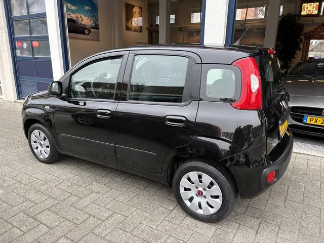 Fiat Panda 0.9 TwinAir Lounge 2019 Benzine 2