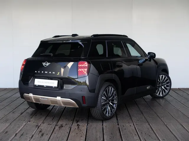 MINI Aceman SE 2025 Elektrisch 2