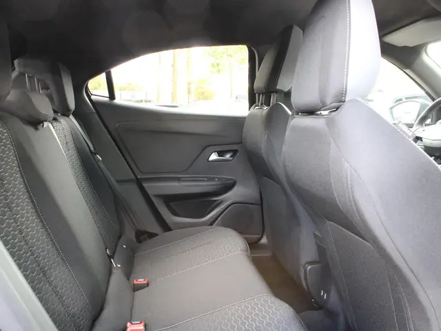 Opel Mokka 1.2 Turbo Edition 2025 Benzine 7