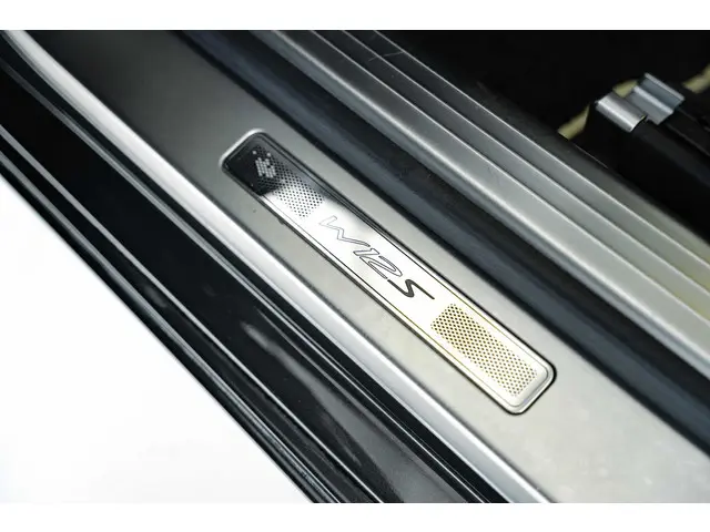 Bentley Flying Spur 6.0 W12 S 2017 Benzine 38