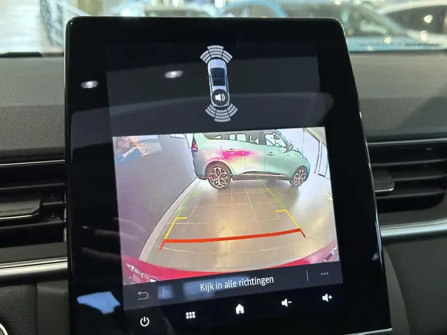 Renault Captur 1.0 TCe 90 techno 2024 Benzine 12