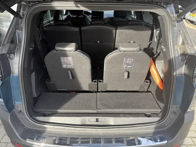 Peugeot 5008 1.2 PureTech GT 2024 Benzine 9