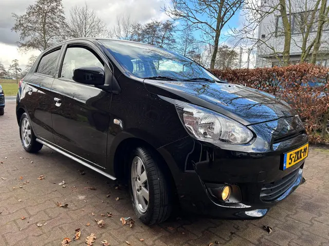 Mitsubishi Space Star 1.0 Bright 2015 Benzine 4
