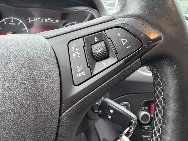 Opel Corsa 1.4 Cosmo Airco,Pdc.Cruise 2016 Benzine 18