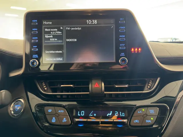 Toyota C-HR 1.8 Hybrid Active 2021 Hybride Benzine 19