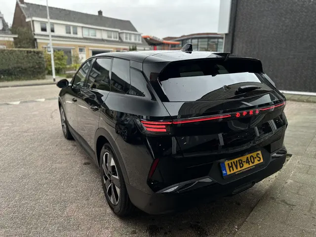 Opel Grandland 1.2 Turbo Hybrid GS 2024 Hybride Benzine 34