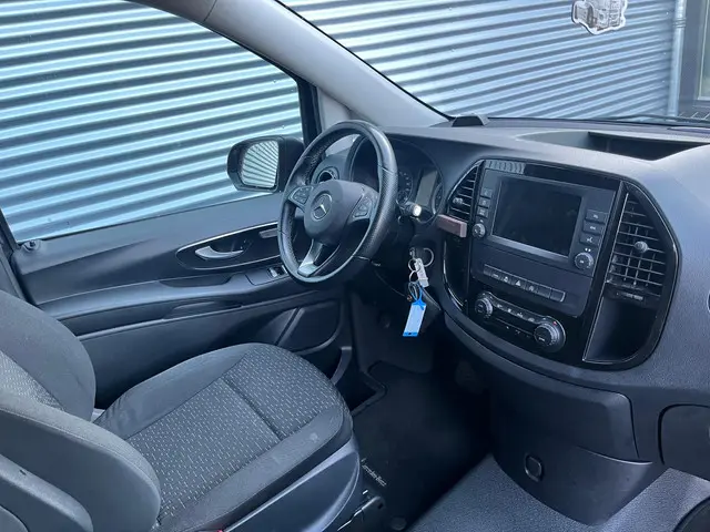 Mercedes-Benz Vito 119 CDI Lang 2021 Diesel 11