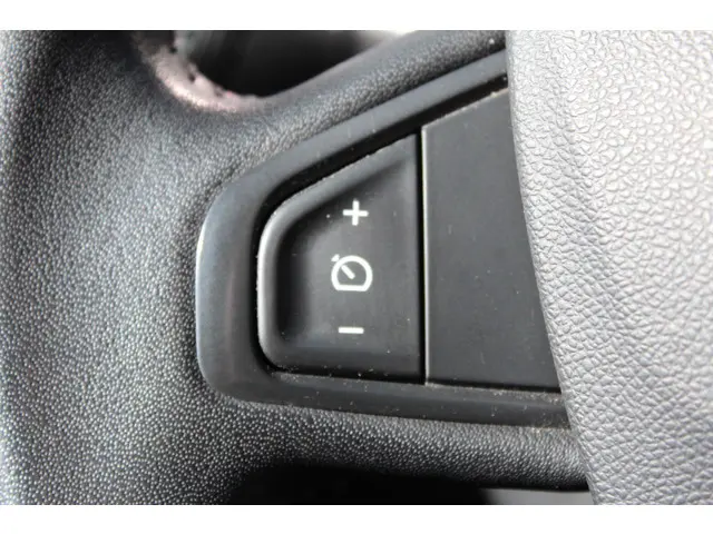 Renault Scénic 1.2 TCe Limited 2014 Benzine 32