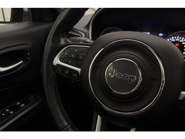 Jeep Compass 1.4 MultiAir Limited 4x4 2018 Benzine 20