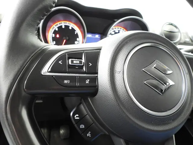 Suzuki Swift 1.2i Select 2018 Benzine 12