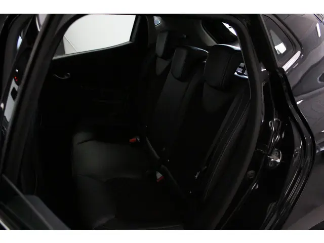 Renault Clio 1.2 TCe Intens 2017 Benzine 10