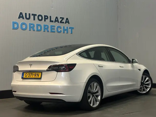 Tesla Model 3 Standard RWD Plus 60 kWh 2019 Elektrisch 6