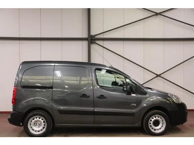 Citroën Berlingo 1.6 BlueHDI AIRCO EURO 6 2016 Diesel 12