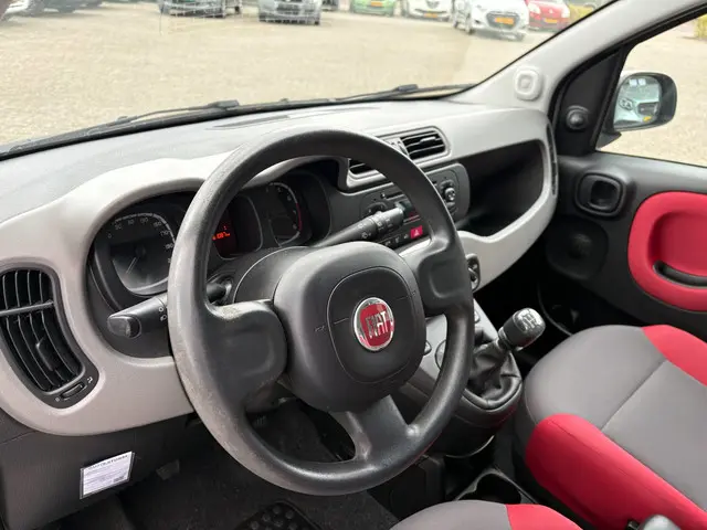 Fiat Panda 0.9 TwinAir Easy *AC 2013 Benzine 10