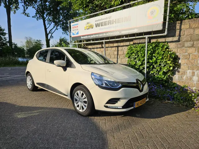 Renault Clio 0.9 TCe Zen 2017 Benzine 8