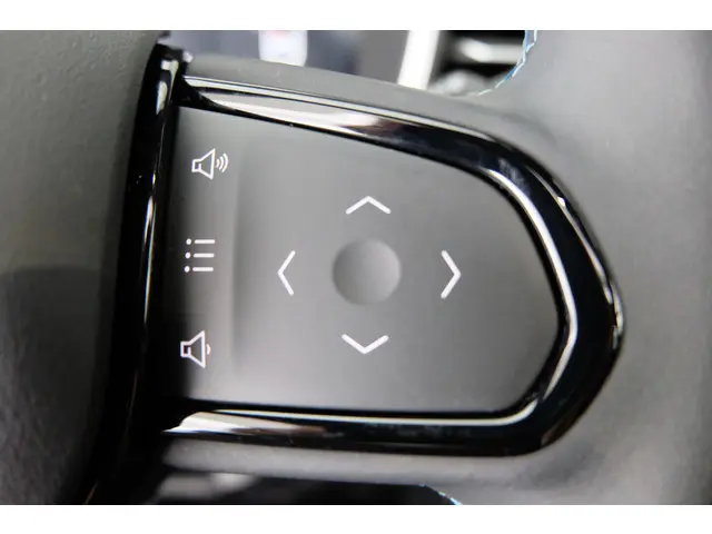 Lynk & Co 01 1.5 2023 Hybride Benzine 16