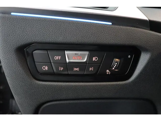 BMW i4 eDrive40 High Executive 84 kWh 2022 Elektrisch 25