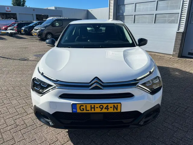 Citroën C4 1.2 130PK Puretech Feel | Automaat | 2021 Benzine 3