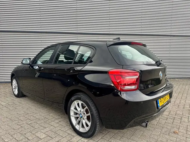 BMW 1 Serie 116i EDE Executive 2013 Benzine 3