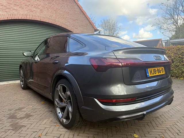 Audi e-tron Sportback S quattro 95 kWh 2022 Elektrisch 10