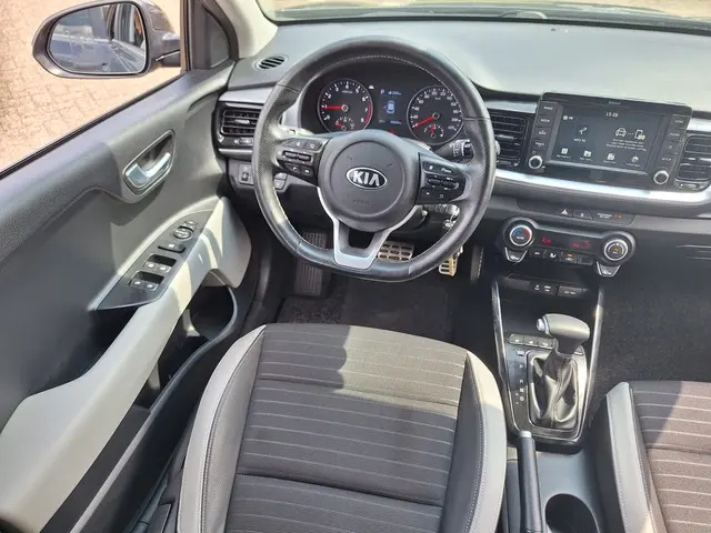 Kia Stonic 1.0 T-GDi DynamicLine 2020 Benzine 16