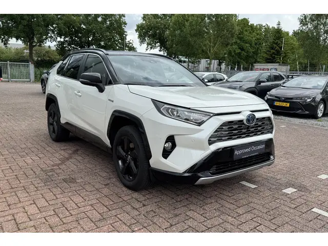Toyota RAV4 2.5 Hybrid AWD Bi-Tone 2021 Hybride Benzine 7