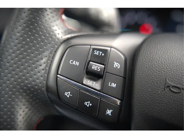 Ford Focus 1.5 EcoBoost ST Line Business 2019 Benzine 35
