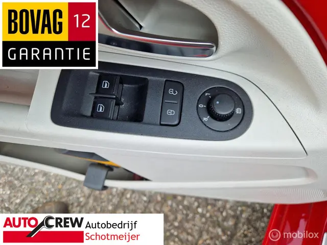 Volkswagen up! 1.0 BMT up! beats 2017 Benzine 24