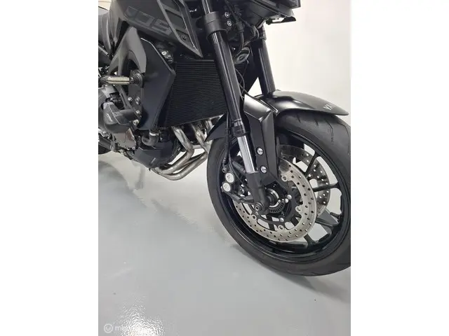 Yamaha MT 09 ABS 2017 Benzine 7