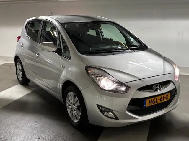 Hyundai ix20 3