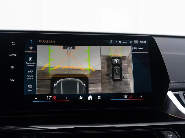 BMW X1 xDrive23i 2025 Benzine 42