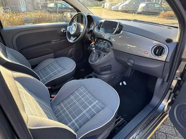 Fiat 500C 1.2 Lounge 2017 Benzine 9