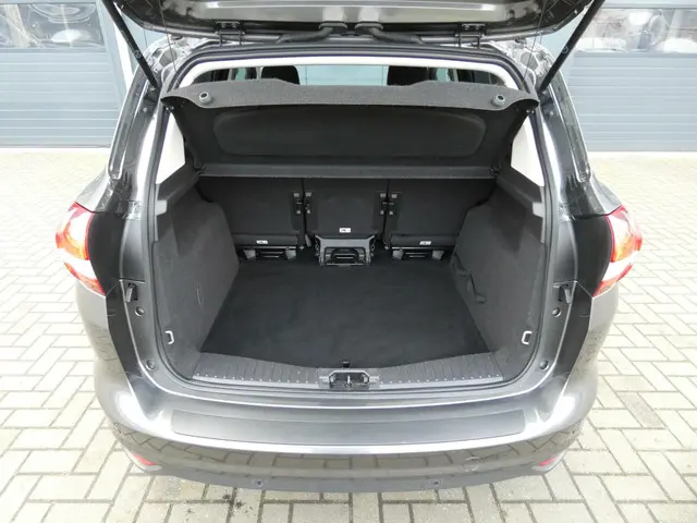 Ford C-MAX HELAAS VERKOCHT!!! 2017 Benzine 12